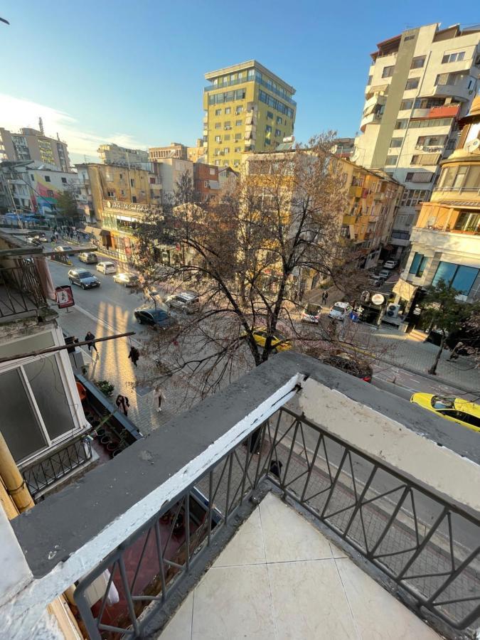 Lacasa-Wilson Square Tirana Exterior foto